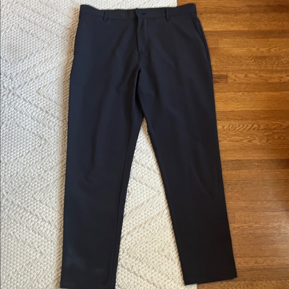 Men's Banana Republic black pants         36 x 32